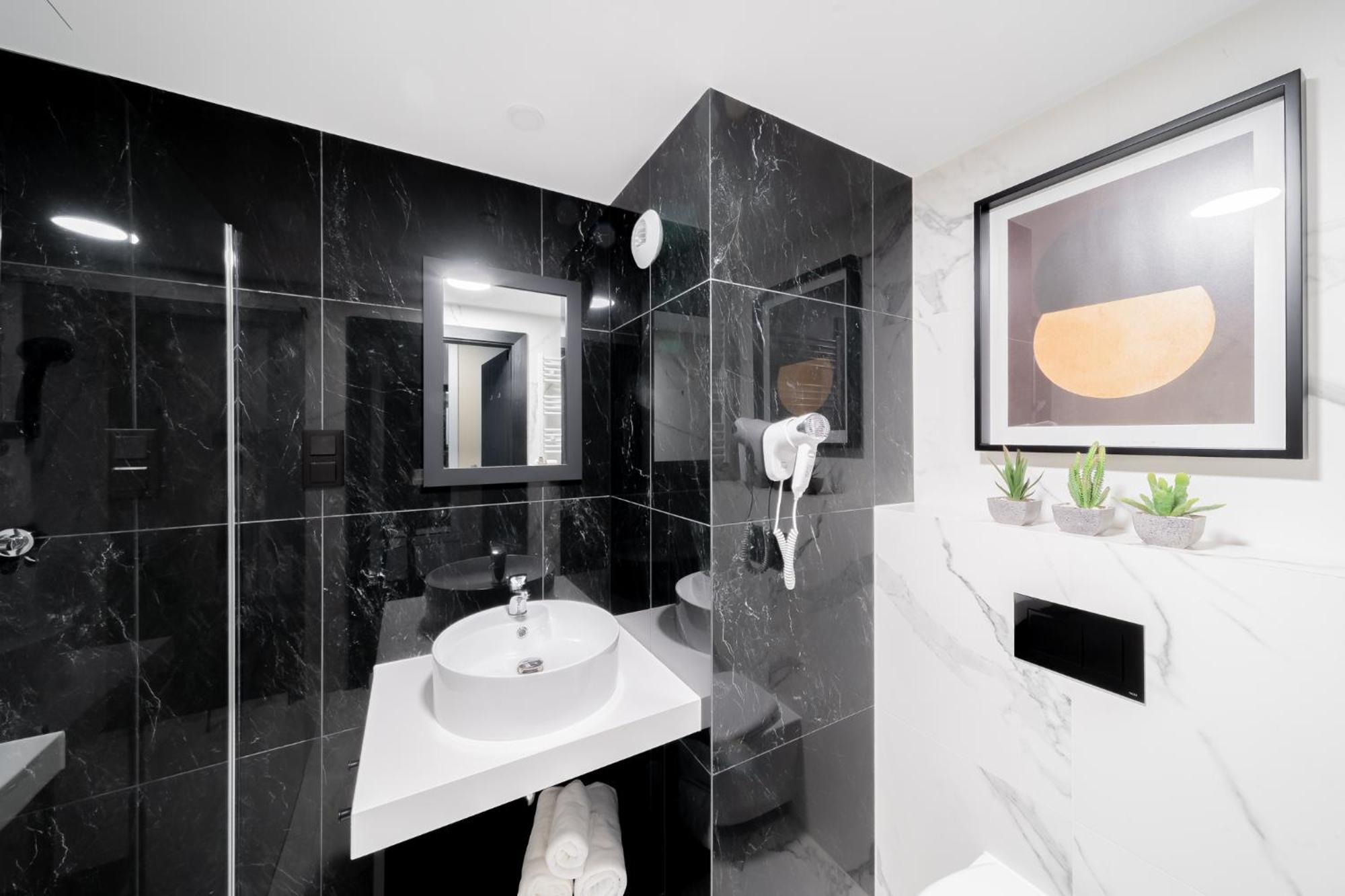 Lulu Apartments - Rosa - Studio Hotelowe Z Klimatyzacja I Konsola Ps4 - Solny Resort Колобжег Екстериор снимка