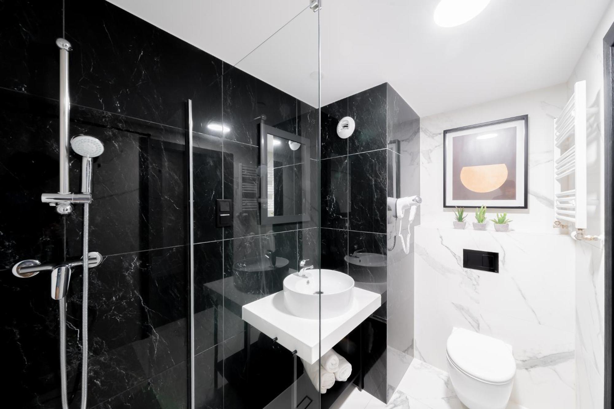 Lulu Apartments - Rosa - Studio Hotelowe Z Klimatyzacja I Konsola Ps4 - Solny Resort Колобжег Екстериор снимка