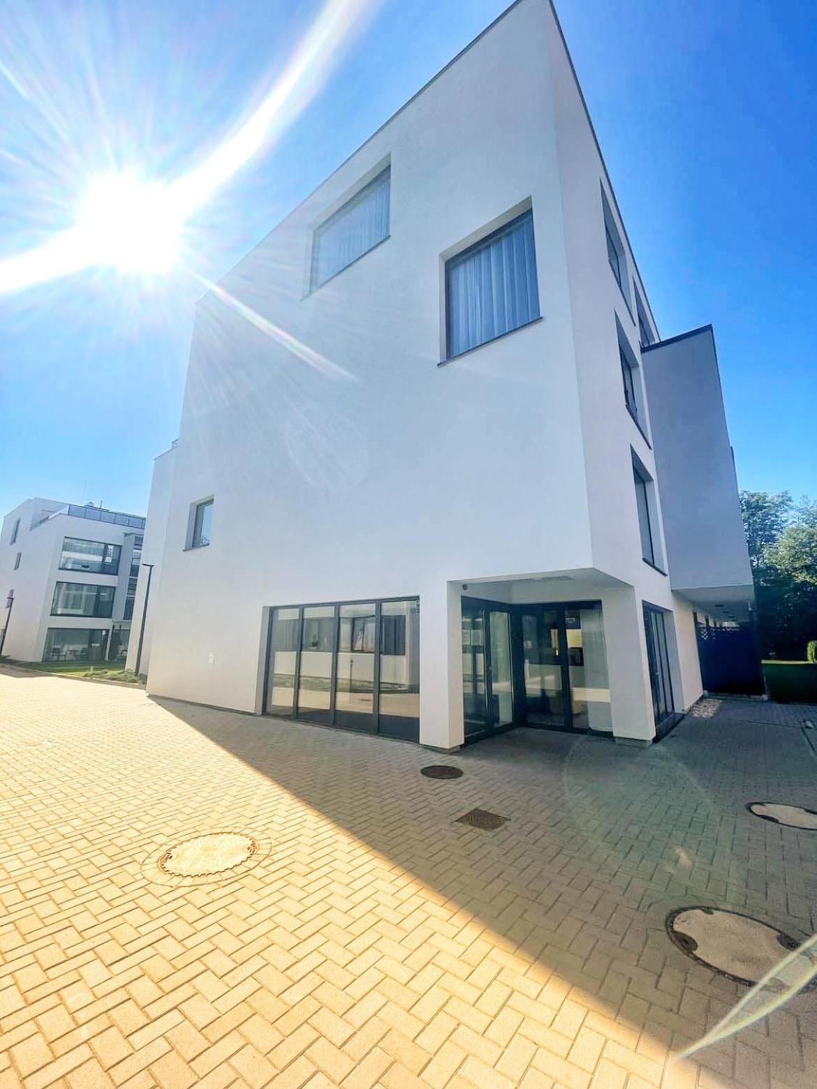 Lulu Apartments - Rosa - Studio Hotelowe Z Klimatyzacja I Konsola Ps4 - Solny Resort Колобжег Екстериор снимка